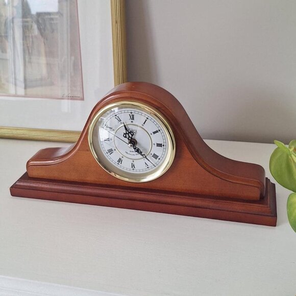 Vintage Large Wood Mantel Clock with Chime - Picture 1 of 9
